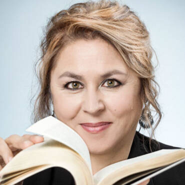 Megan Maxwell: “Me gustaría ser Lara Croft”